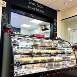 Sweet Ella's - Sweet Ella's Pastry Assortment