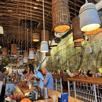 Bartaco - Bar seating view - Tacos Near Me - Charleston, South Carolina