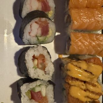 Secret Garden Bl-Won - Secret Garden Roll, Syracuse Roll, Bikini Roll - Korean Near Me - Syracuse, New York