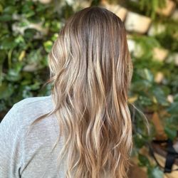 Ash & Willow Beauty Lounge