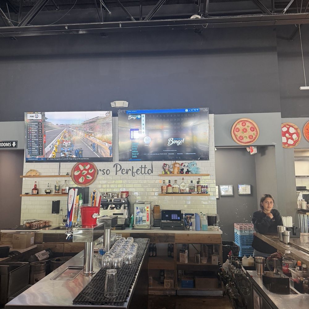 Square Peg Pizzeria - Pizza Near Me - Delray Beach, Florida