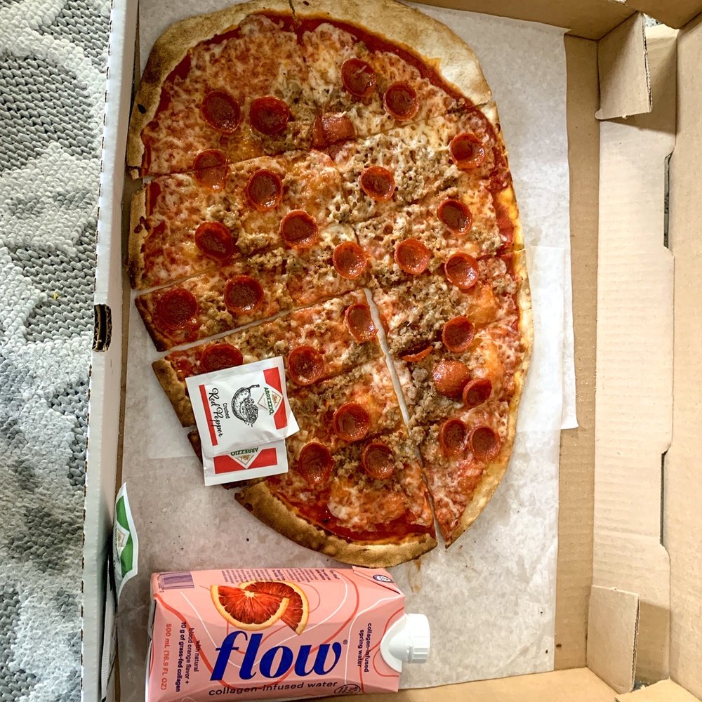 Hanny's - $24 for this size of the Carne Pizza - Lounges Near Me - Phoenix, Arizona Hanny's - $24 for this size of the Carne Pizza - Lounges Near Me - Phoenix, Arizona