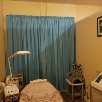 Be Beauty - One of the rooms, clean and quiet. - Skin Care Near Me - Castro Valley, California Be Beauty - One of the rooms, clean and quiet. - Skin Care Near Me - Castro Valley, California