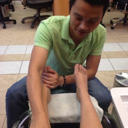 Relaxing pedi