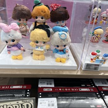 Pop Mart - Toy Stores Near Me - Sacramento, California Pop Mart - Toy Stores Near Me - Sacramento, California