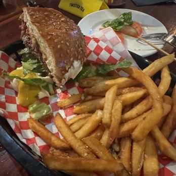 4th Wall Restaurant & Bar - Hamburger--split - Pubs Near Me - Boston, Massachusetts