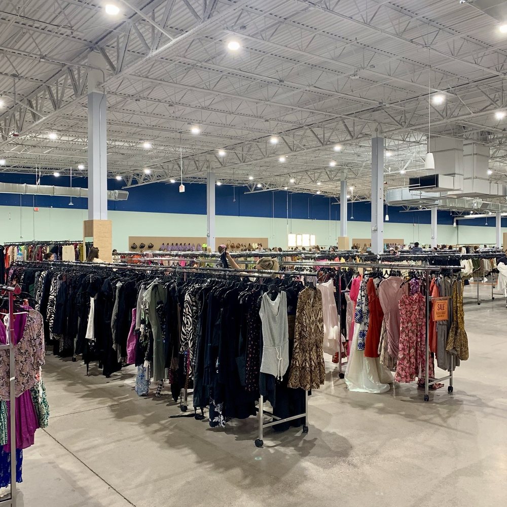 Reclectic - Clothing racks - Thrift Stores Near Me - Tempe, Arizona