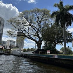 Laura Ward Riverwalk Plaza
