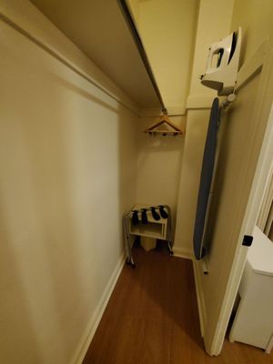 FOUND Hotel Carlton, Nob Hill by null