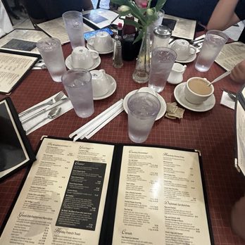 Sweet Maple Cafe - Table setting - American Near Me - Chicago, Illinois