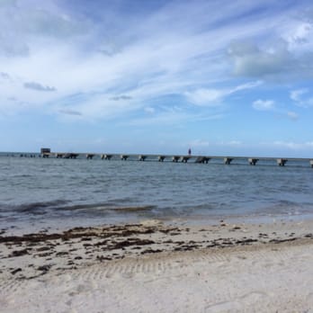 Higgs Beach - Swimming pier - Beaches Near Me - Key West, Florida Higgs Beach - Swimming pier - Beaches Near Me - Key West, Florida