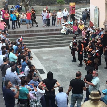 La Trattoria - Music in the square below the restaurant. - Pizza Near Me - Guanajuato, GUA La Trattoria - Music in the square below the restaurant. - Pizza Near Me - Guanajuato, GUA