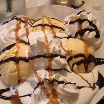 Timber Lodge - Brownie sundae! - Steakhouses Near Me - Medina, Ohio