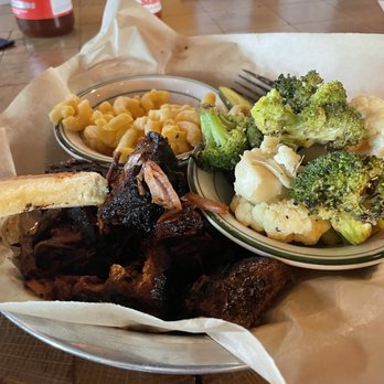Southern Craft - False Texas Toast, Burnt Ends Platter - Southern Near Me - Johnson City, Tennessee Southern Craft - False Texas Toast, Burnt Ends Platter - Southern Near Me - Johnson City, Tennessee