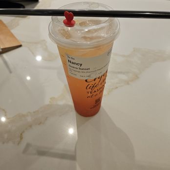Teaspoon - Guava Sunset - Bubble Tea Near Me - Burbank, California
