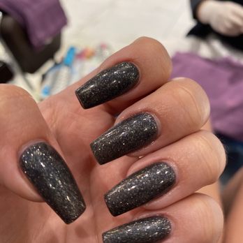 LV Nail Lounge - Nail Salons Near Me - San Antonio, Texas