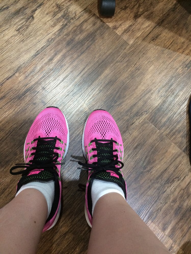 shorewood running store