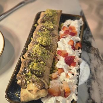 Fiori Italian Pizzeria - Nutellino dessert with pistachio added on top - Pizza Near Me - Folsom, California Fiori Italian Pizzeria - Nutellino dessert with pistachio added on top - Pizza Near Me - Folsom, California