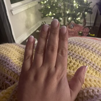 Queen Spa - Dip French manicure with tips - Skin Care Near Me - Austin, Texas