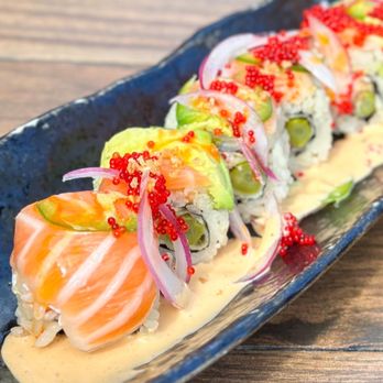 Kaiyo Rooftop - Kaiyo roll. Photo by @martiwantsmore - Peruvian Near Me - San Francisco, California Kaiyo Rooftop - Kaiyo roll. Photo by @martiwantsmore - Peruvian Near Me - San Francisco, California