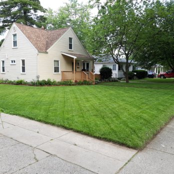 Triple D Lawncare & Snow Removal - My lawn - Lawn Services Near Me - Flat Rock, Michigan Triple D Lawncare & Snow Removal - My lawn - Lawn Services Near Me - Flat Rock, Michigan