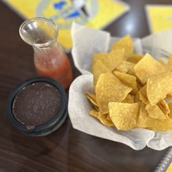 Los Arcos Kitchen And Cantina