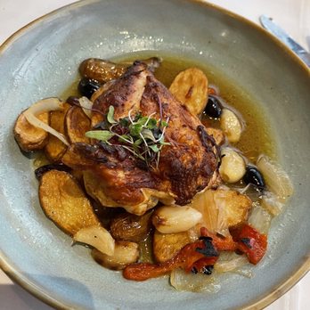 Chart House - Herb Chicken - New American Near Me - San Antonio, Texas