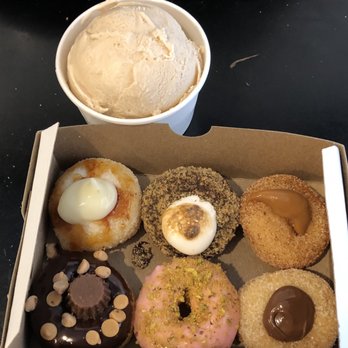 Fugo Desserts - Desserts Near Me - Toronto, Ontario Fugo Desserts - Desserts Near Me - Toronto, Ontario