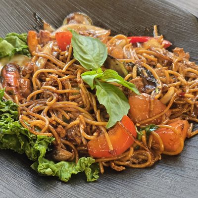 Thai Town (Thai Eatery and Bar) by null