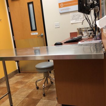Banfield Pet Hospital - Veterinarians Near Me - El Segundo, California