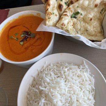Cholanadu Indian Bistro - Butter chicken and garlic naan - Indian Near Me - Fort Mill, South Carolina Cholanadu Indian Bistro - Butter chicken and garlic naan - Indian Near Me - Fort Mill, South Carolina