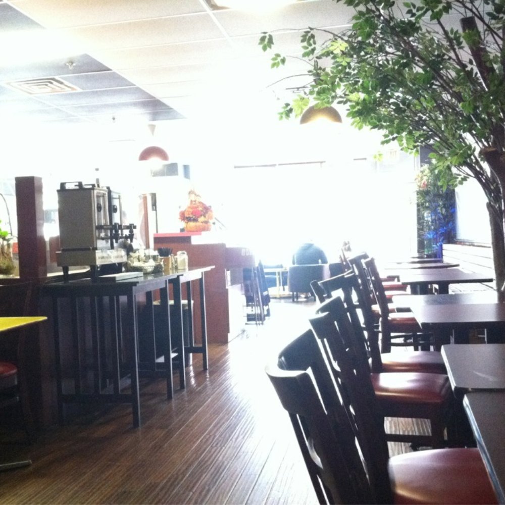 Bon Appetit Bakery - Inside seating - lots of plugs + free WiFi - Bakeries Near Me - Ellicott City, Maryland