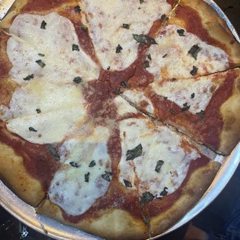 Anthony's La Piazza Prime - Margaret pizza ( personal size ) - Italian Near Me - Raleigh, North Carolina