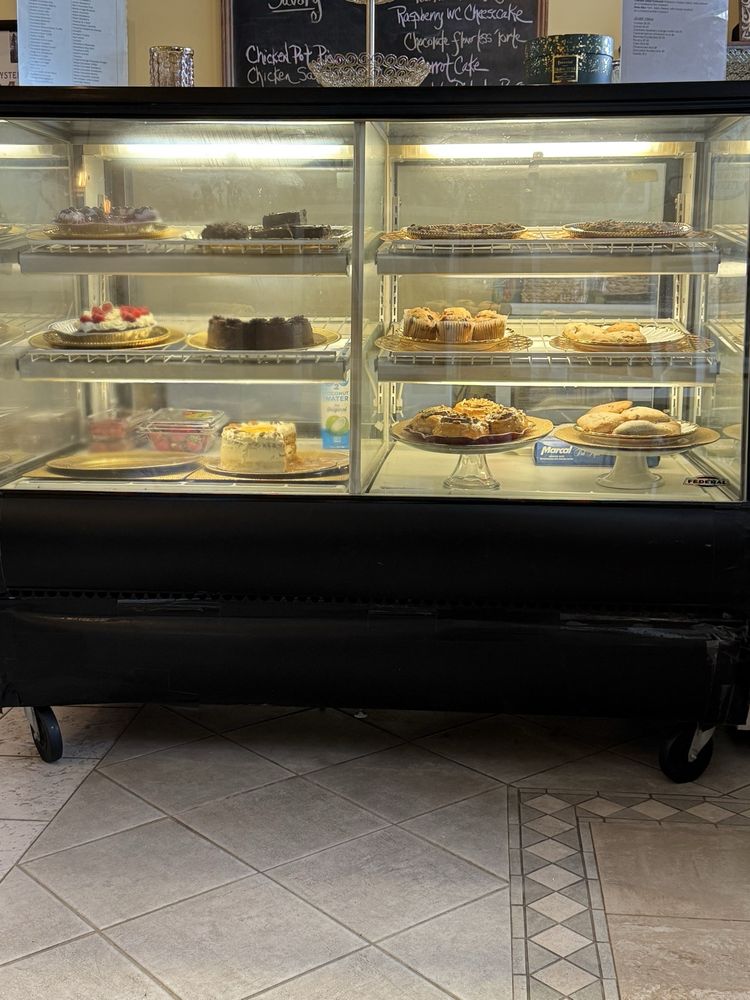 Sweet Bliss Bakery Logo