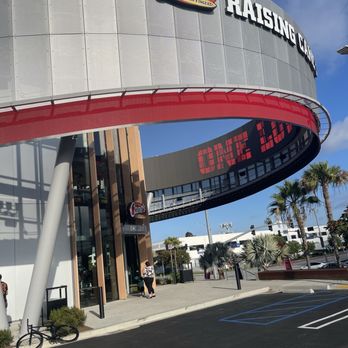 Raising Cane's - Fast Food Near Me - Inglewood, California Raising Cane's - Fast Food Near Me - Inglewood, California