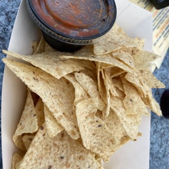 The Dunes House - Chips and salsa - salsa had nice heat - American Near Me - Hilton Head Island, South Carolina