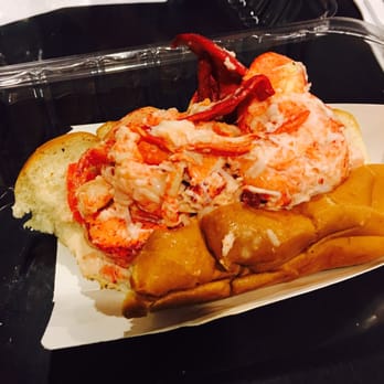 Pauli's - Lobster Roll - Sandwiches Near Me - Boston, Massachusetts Pauli's - Lobster Roll - Sandwiches Near Me - Boston, Massachusetts