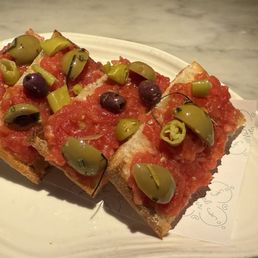 Pan Con Tomate