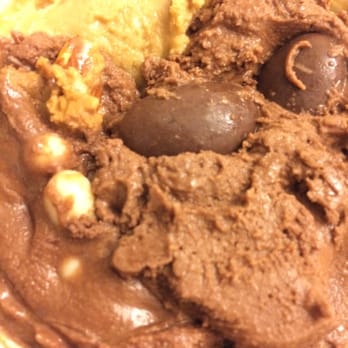 Nahuel Heladeria - Ice Cream & Frozen Yogurt Near Me - Lanús Oeste, C Nahuel Heladeria - Ice Cream & Frozen Yogurt Near Me - Lanús Oeste, C