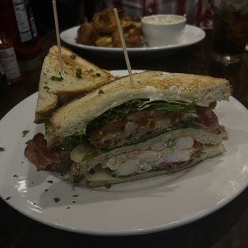 Mama's on the Half Shell - Seafood club - Bars Near Me - Baltimore, Maryland