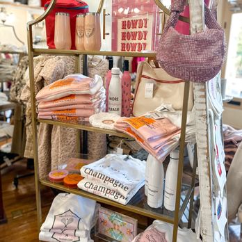 Monogramme No. 29 - Monogramme No. 29 Comfort, TX - Accessories Near Me - Comfort, Texas Monogramme No. 29 - Monogramme No. 29 Comfort, TX - Accessories Near Me - Comfort, Texas