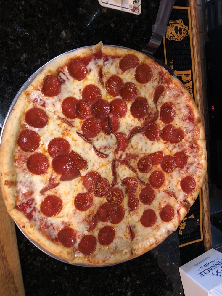 VINCE’S PIZZA AND PUB 12 Photos & 12 Reviews 191 W Main St