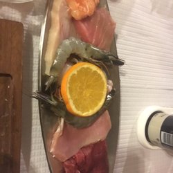Canto da Doca - Mix: Triggerfish, tuna, swordfish, shrimp, squid, chicken, pork, beef