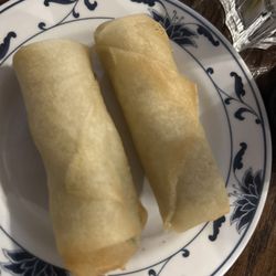 Hunan Restaurant - Egg rolls