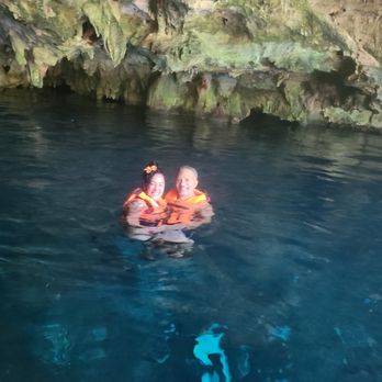 Riu Palace Peninsula - Cenote 620 feet deep caves - Hotels Near Me - Cancún, ROO