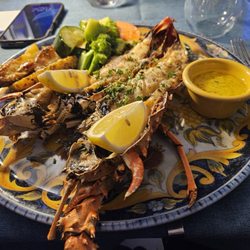 Sale & Pepe - Whole Caribbean Lobster