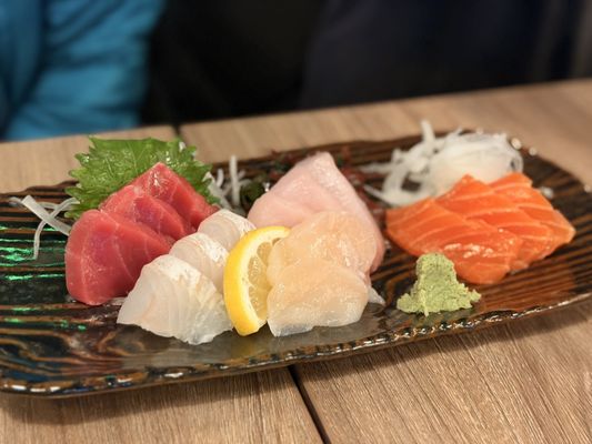 Izakaya Go Los Angeles by null