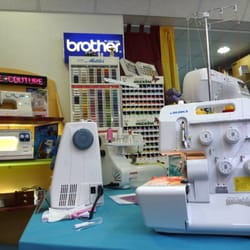 Agache Broderie Couture - Une surjeteuse haut de gamme