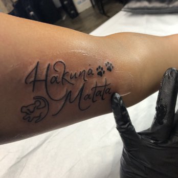 Envision Tattoo - Hakuna matata lion King - Tattoo Near Me - Grand Terrace, California Envision Tattoo - Hakuna matata lion King - Tattoo Near Me - Grand Terrace, California