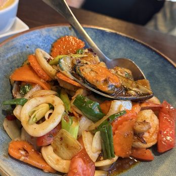 Kanok Thai Bistro - GULF OF SIAM - Thai Near Me - Costa Mesa, California